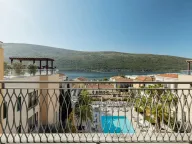 Sale, two bedroom apartment, 290m², Portonovi, Herceg Novi - image 9