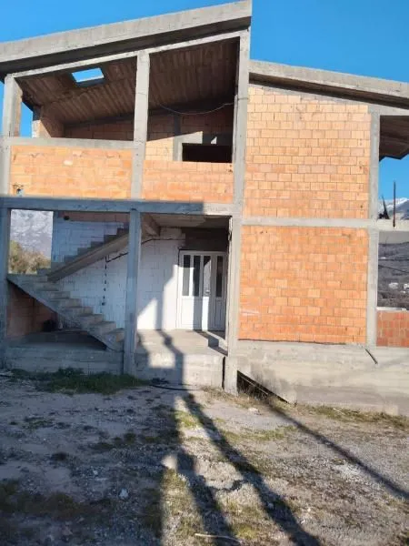 Prodaja, kuća, 191m², Bar, Crna Gora
