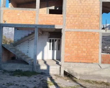 Prodaja, kuća, 191m², Bar, Crna Gora