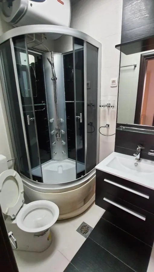 Prodaja, dvosoban stan, 108m², Budva, Crna Gora