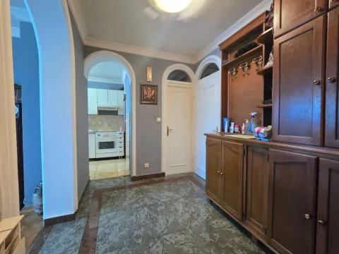 Prodaja, trosoban stan, 97m², Centar, Nikšić - image 14