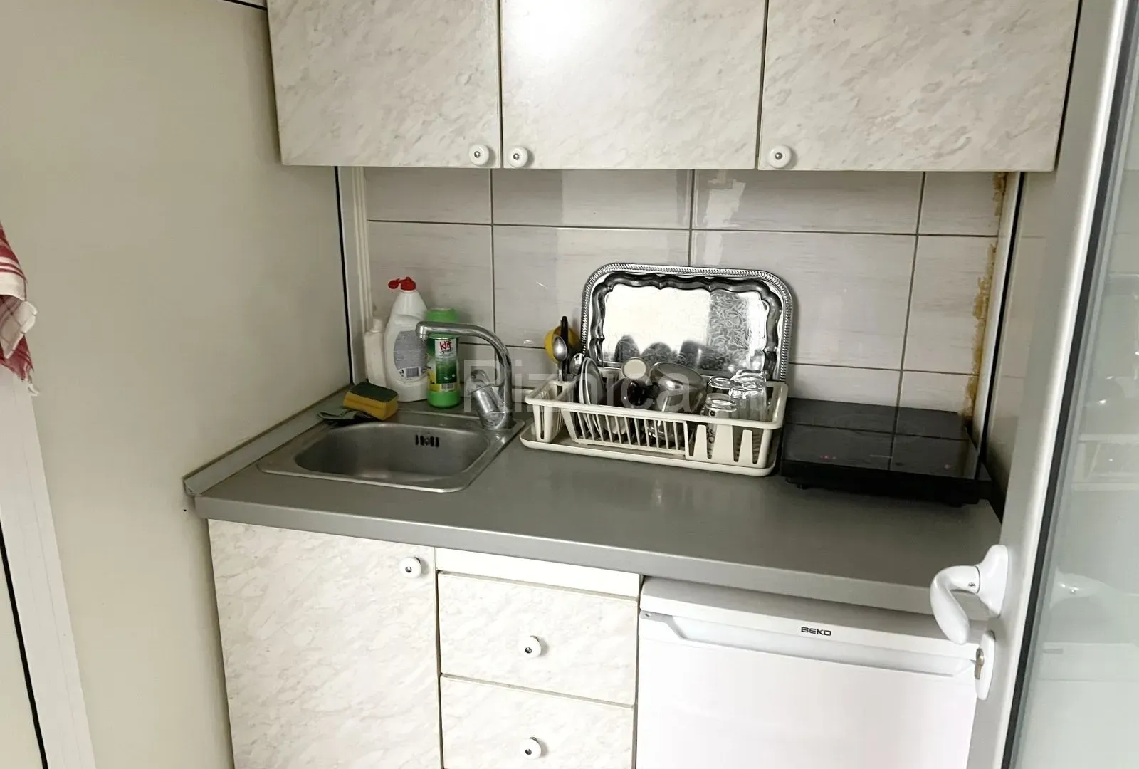 Sale, office space, 109m², Niš, Srbija