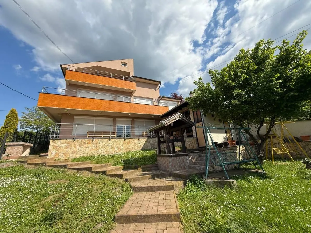 Sale, house, 443m², Petrovaradin, Novi Sad