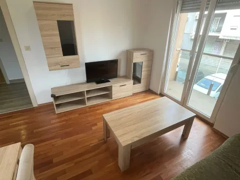 Rent, one bedroom apartment, 43m², Zabjelo, Podgorica - image 1