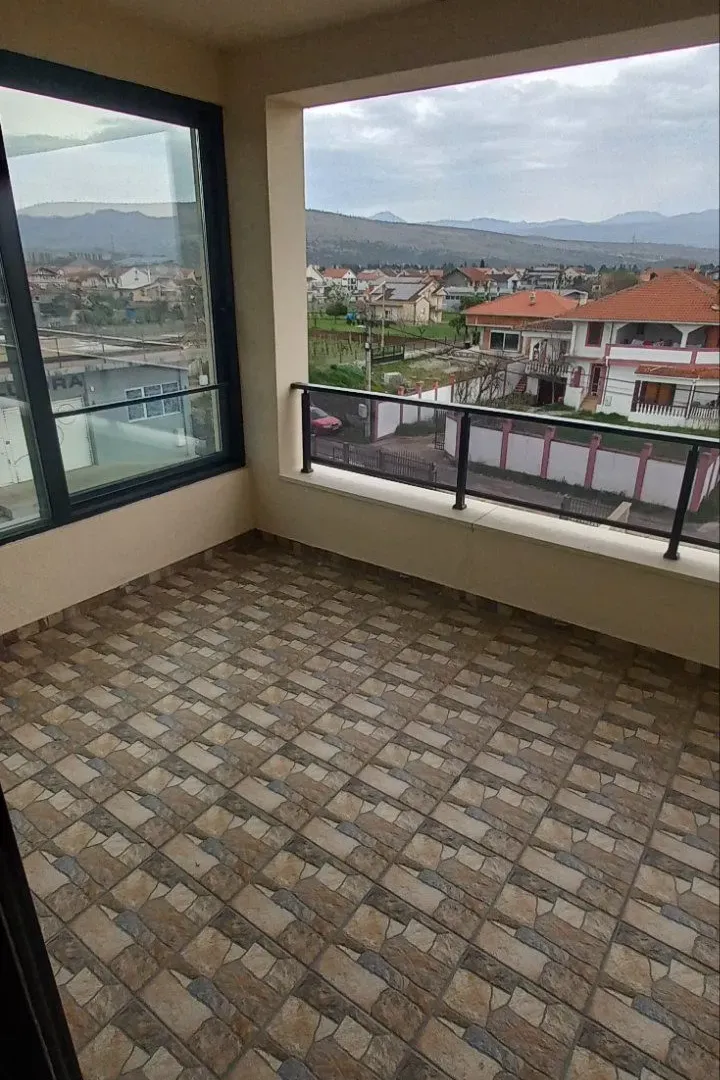 Sale, house, 257m², Gornja Gorica, Podgorica