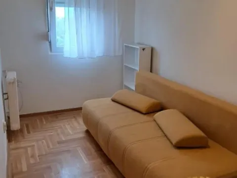 Izdavanje, trosoban stan, 68m², Novi Beograd Blok 70, Novi Beograd Sve Podlokacije - image 11