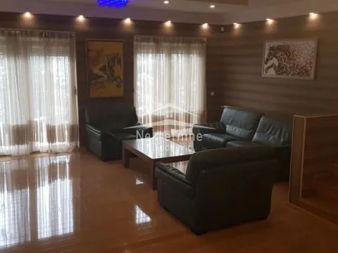 Izdavanje, stan, 310m², Savski Venac, Beograd - image 1