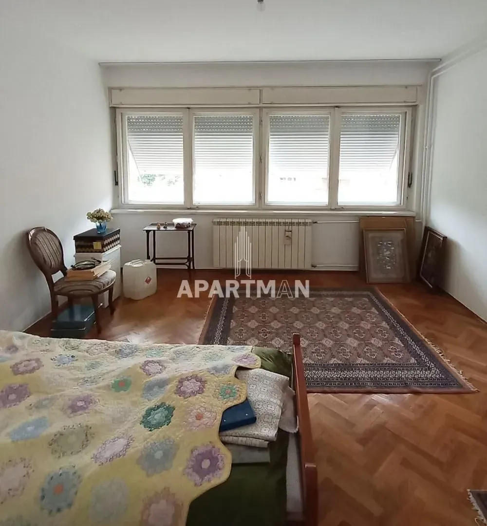 Prodaja, dvosoban stan, 53m², Kalenić Pijaca, Vračar Sve Podlokacije