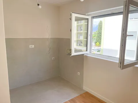Rent, one bedroom apartment, 40m², Zabjelo, Podgorica - image 3