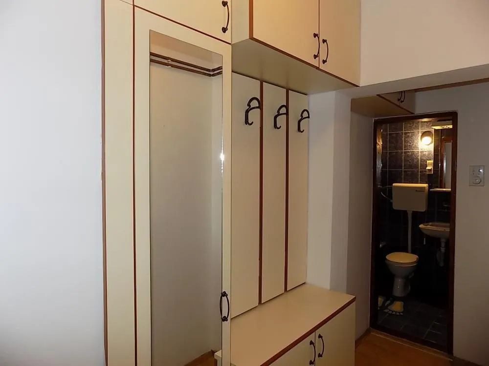 Prodaja, jednosoban stan, 37m², Centar, Jagodina