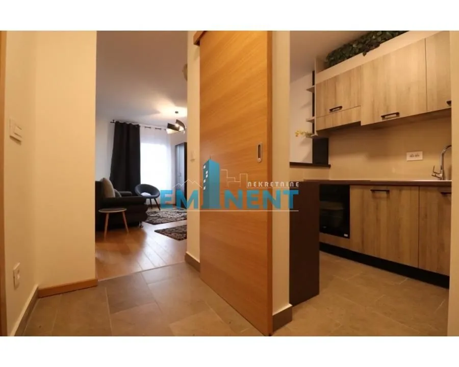 Izdavanje, stan, 40m², Zemun Gornji Grad, Zemun Sve Podlokacije