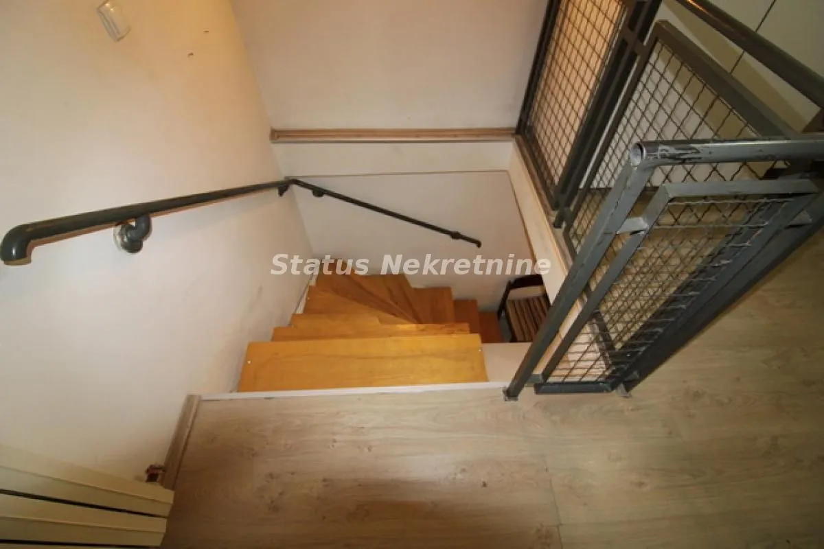 Prodaja, jednosoban stan, 31m², Nova Detelinara, Novi Sad Sve Podlokacije