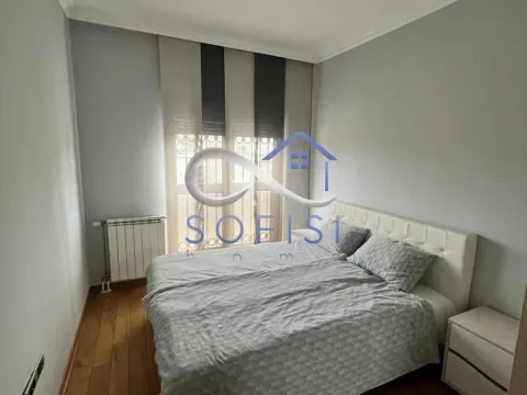 Izdavanje, trosoban stan, 64m², Centar, Novi Sad - image 12