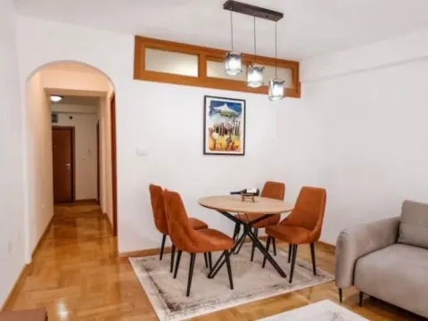 Izdavanje, jednosoban stan, 45m², Budva, Crna Gora - image 3