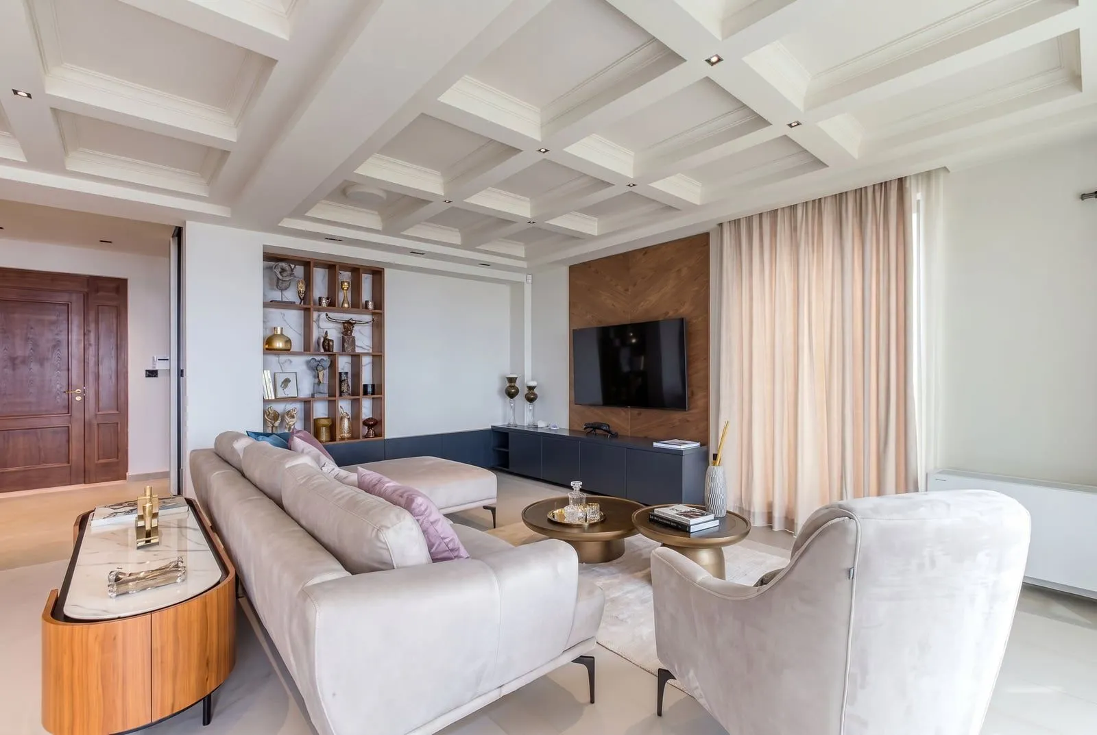 Prodaja, kuća, 250m², Blizikuće, Budva