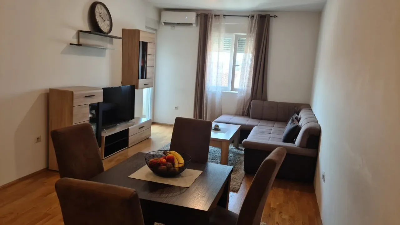 Sale, one bedroom apartment, 69m², Stari Aerodrom, Podgorica