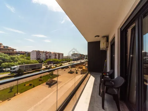 Rent, two bedroom apartment, 72m², Stari Aerodrom, Podgorica - image 14