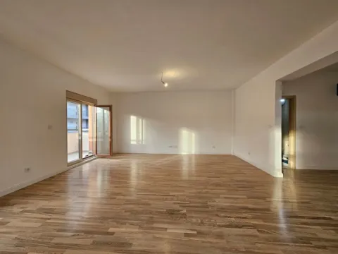 Sale, three bedroom apartment, 112m², Momišići, Podgorica - image 6