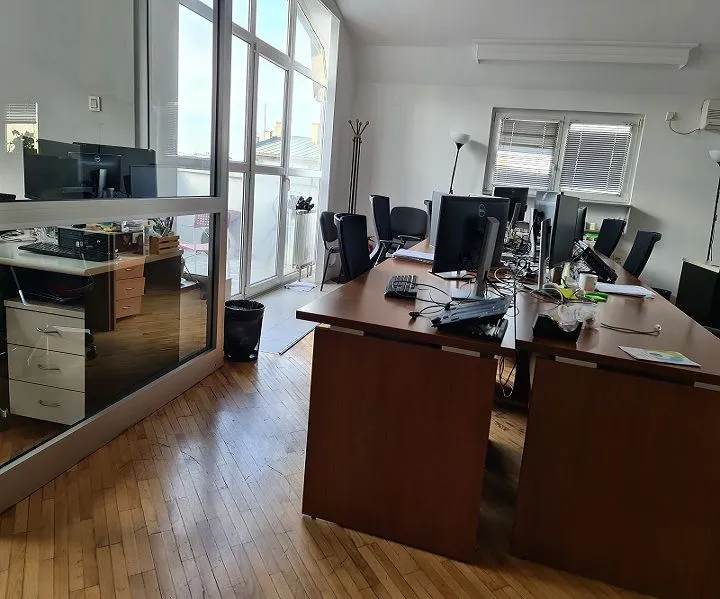Rent, office space, 160m², Stari Grad, Beograd