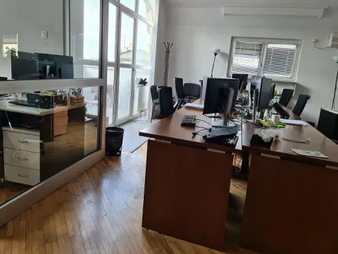 Izdavanje, poslovni prostor, 160m², Stari Grad, Beograd - image 4