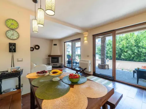 Prodaja, kuća, 119m², Prčanj, Kotor - image 4