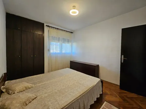 Izdavanje, jednosoban stan, 50m², Centar, Bar - image 6