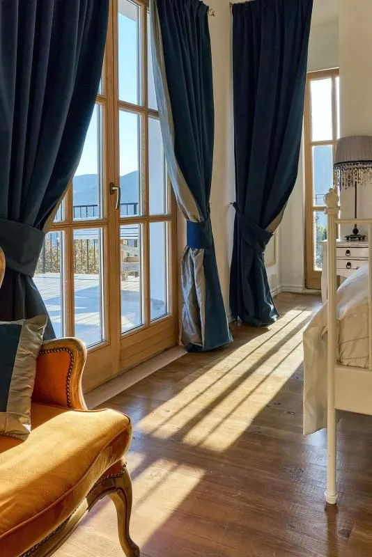 Prodaja, kuća, 353m², Ratiševina, Herceg Novi