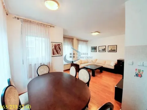 Prodaja, trosoban stan, 57m², Južni Bulevar, Vračar Sve Podlokacije - image 8