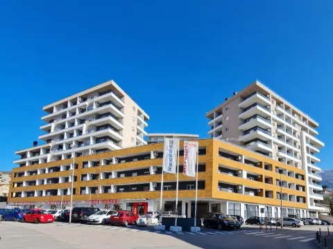 Prodaja, garsonjera, 27m², Budva, Crna Gora - image 10