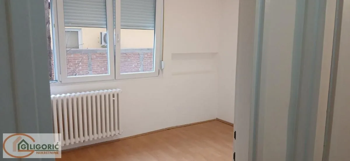 Prodaja, jednosoban stan, 38m², Zemun Sve Podlokacije, Beograd