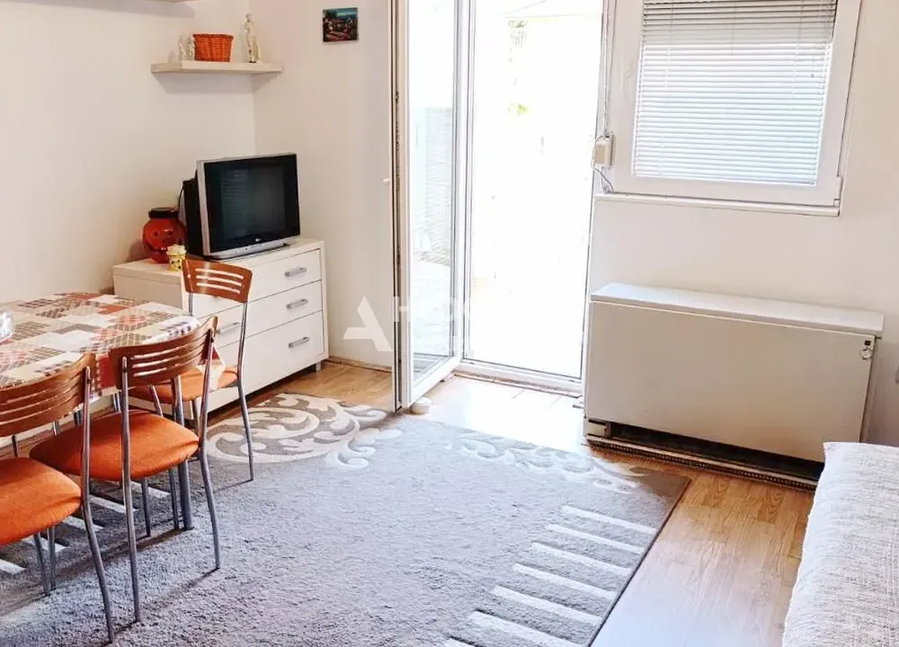Rent, one bedroom apartment, 30m², Kotež, Palilula Sve Podlokacije