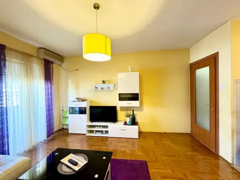 Rent, one bedroom apartment, 49m², Zabjelo, Podgorica - image 7