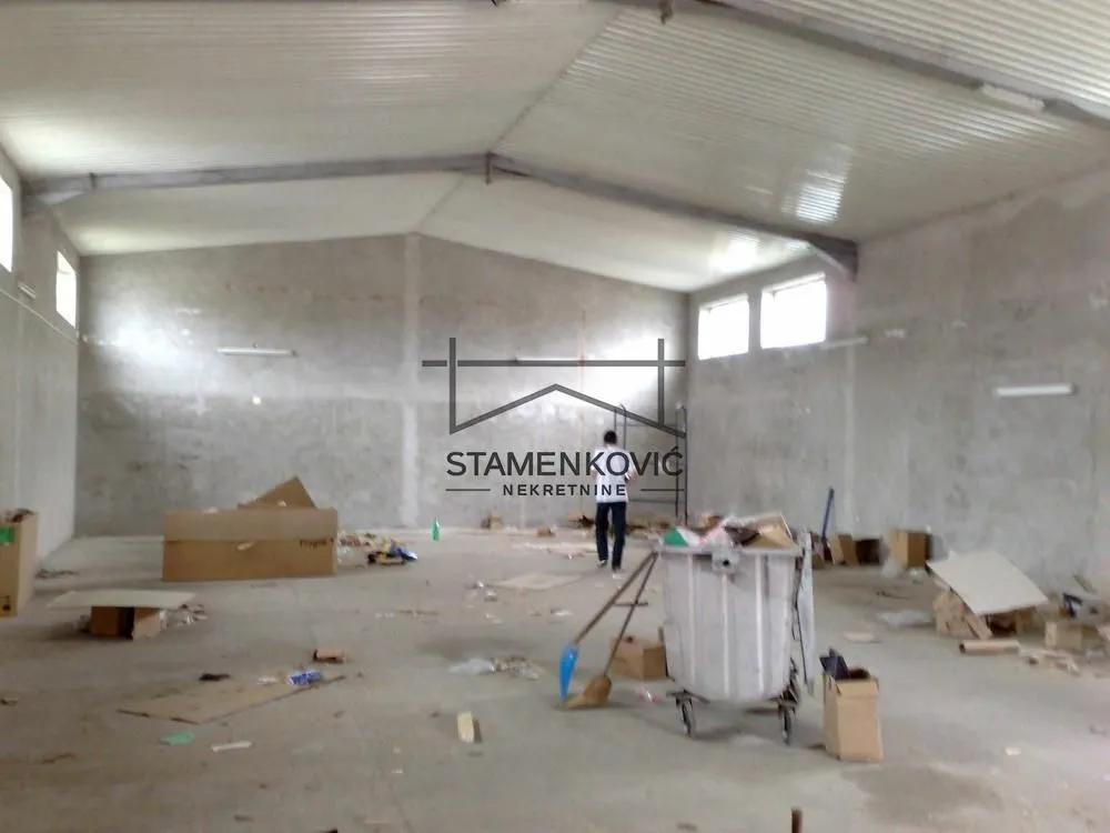 Rent, office space, 600m², Veternička rampa, Novi Sad Sve Podlokacije
