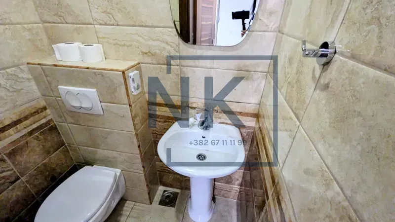 Izdavanje, poslovni prostor, 56m², City Kvart, Podgorica