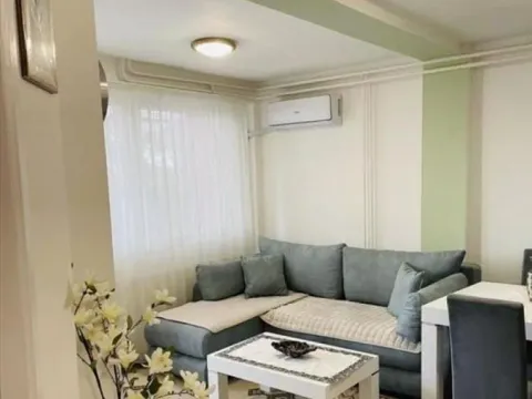 Rent, one bedroom apartment, 42m², Labudovo Brdo, Beograd