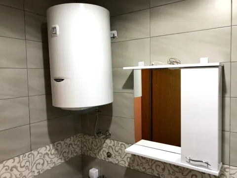 Izdavanje, jednosoban stan, 45m², Murtovina, Podgorica - image 5