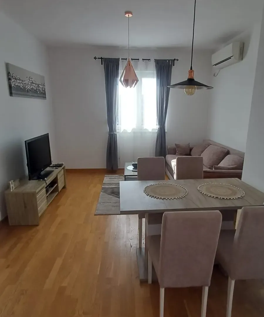 Rent, one bedroom apartment, 45m², City Kvart, Podgorica