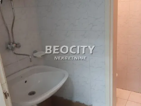 Izdavanje, poslovni prostor, 28m², Centar, Novi Sad - image 3