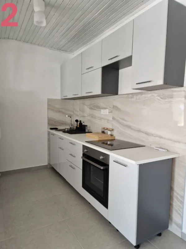 Prodaja, trosoban stan, 122m², Šušanj, Bar