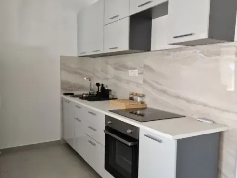 Prodaja, trosoban stan, 122m², Šušanj, Bar - image 3