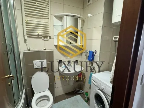 Izdavanje, jednosoban stan, 54m², City Kvart, Podgorica - image 7