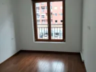 Izdavanje, dvosoban stan, 69m², Master Kvart, Podgorica - image 5