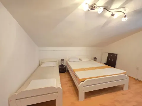 Prodaja, trosoban stan, 70m², Sveti Stefan, Budva - image 8