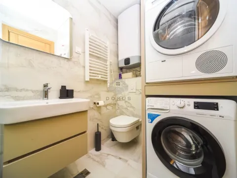 Rent, one bedroom apartment, 47m², Podgorica, Crna Gora - image 9