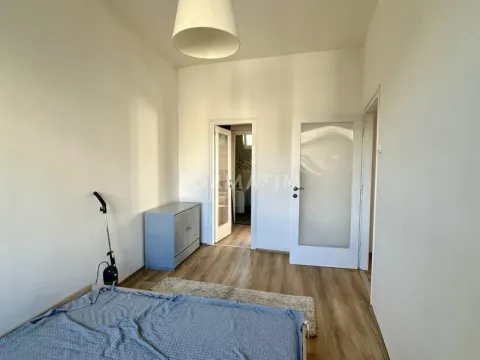 Izdavanje, dvosoban stan, 50m², Tašmajdan, Palilula Sve Podlokacije - image 7