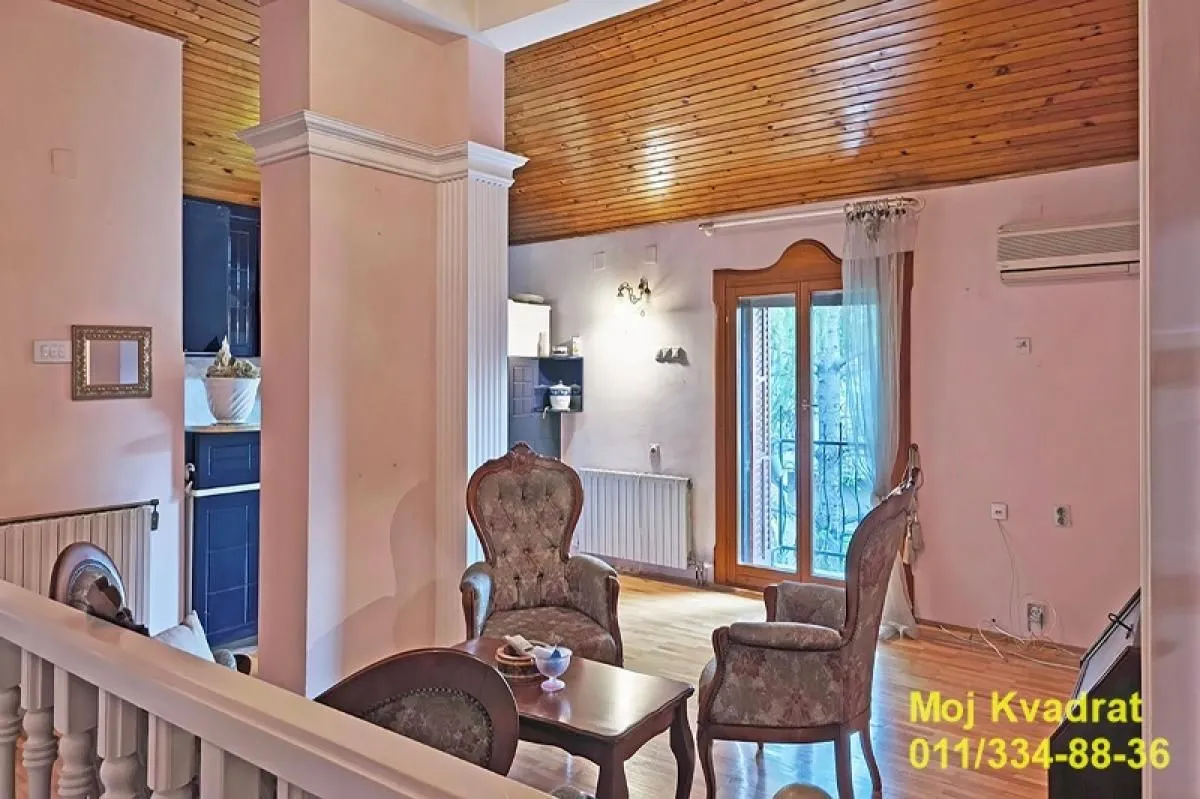 Sale, house, 200m², Banovo Brdo, Beograd