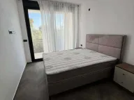 Izdavanje, dvosoban stan, 85m², Šušanj, Bar - image 6