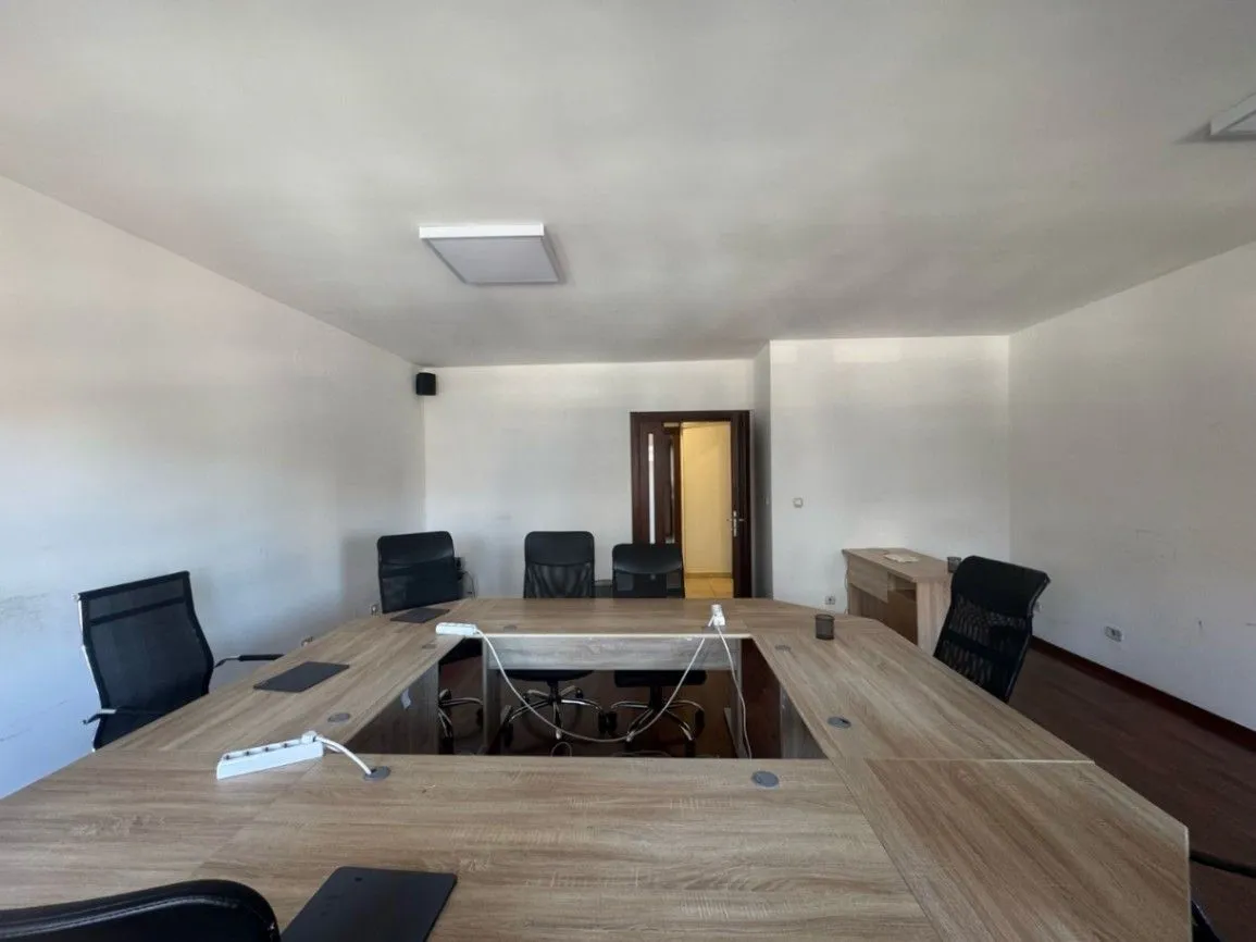 Prodaja, dvosoban stan, 105m², Preko Morače, Podgorica