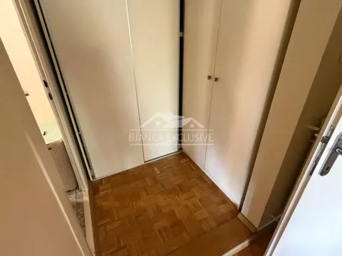 Prodaja, trosoban stan, 72m², Novi Beograd Blok 64, Novi Beograd Sve Podlokacije - image 13