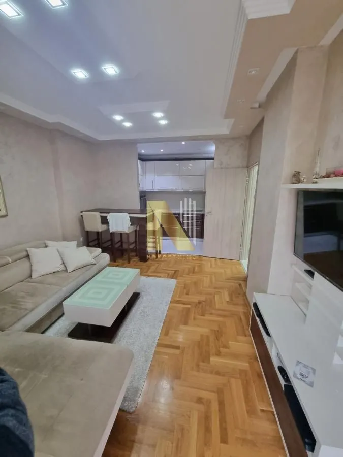 Prodaja, trosoban stan, 59m², Bulevar Evrope, Novi Sad Sve Podlokacije